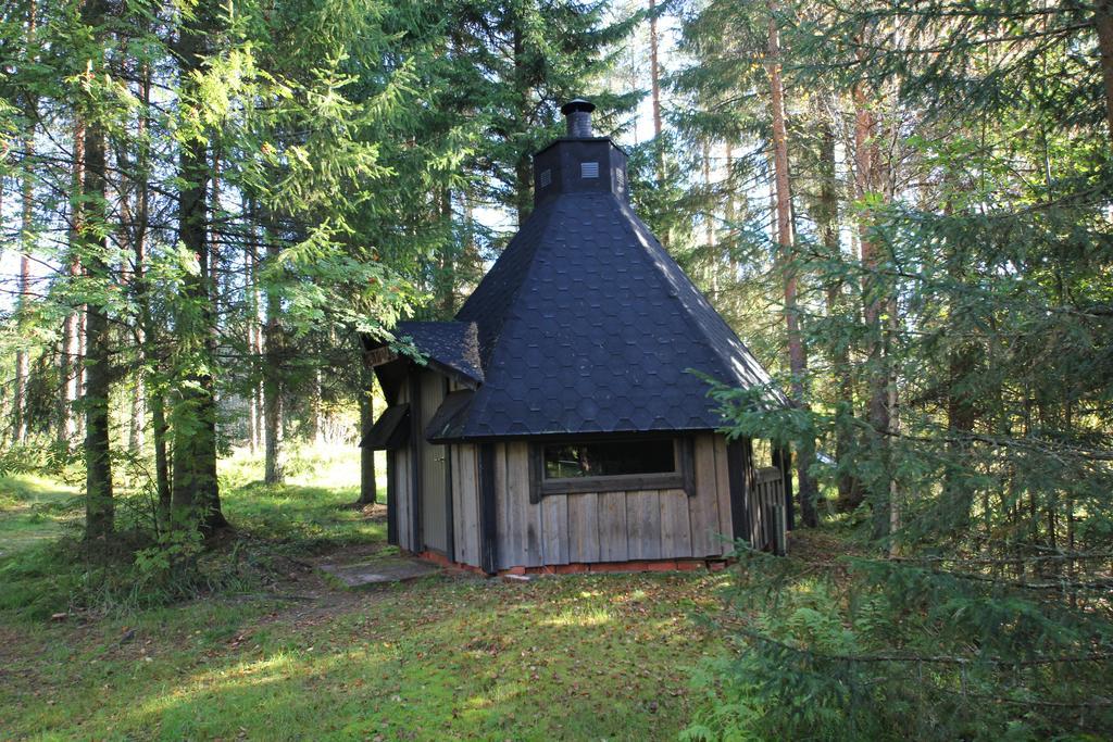Keskikosken Lomamoekit Venajanjarvi 외부 사진